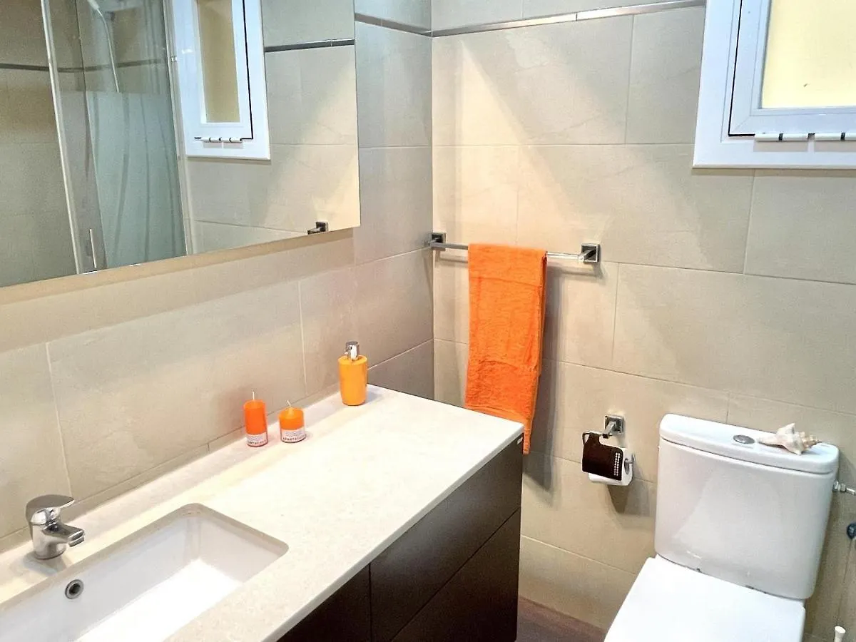 Apartbeach Europeos Junto Playa Climatizado Con Gran Terraza Y Muy Luminoso La Pineda Apartment