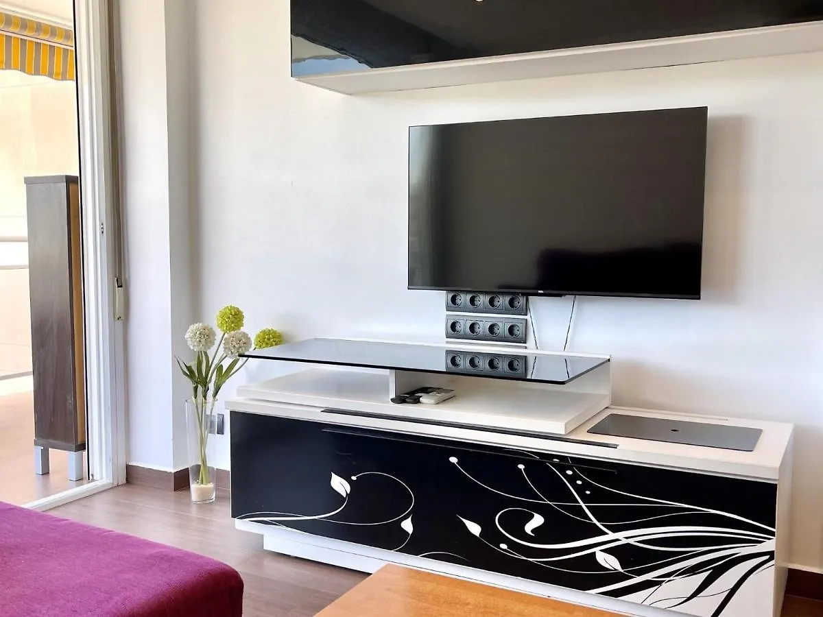 Apartbeach Europeos Junto Playa Climatizado Con Gran Terraza Y Muy Luminoso La Pineda 0*,